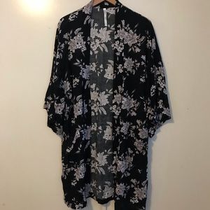 Spiritual Gangster Boho Lagan Floral Kimono